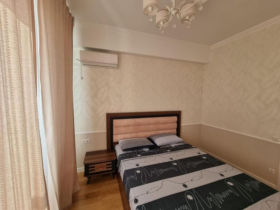 تشيسيناو Grand Excelent New Ultra Central Apartments المظهر الخارجي الصورة