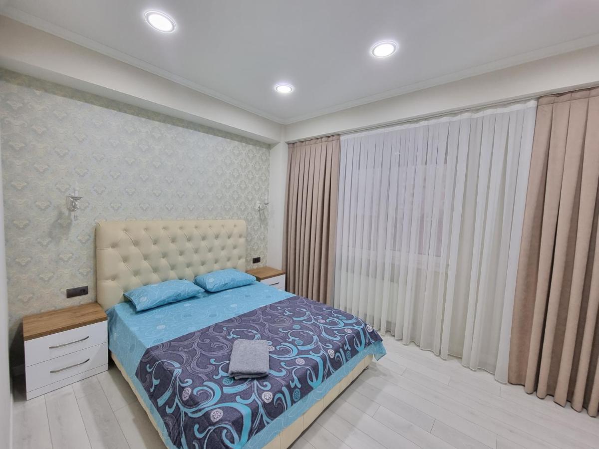 تشيسيناو Grand Excelent New Ultra Central Apartments المظهر الخارجي الصورة